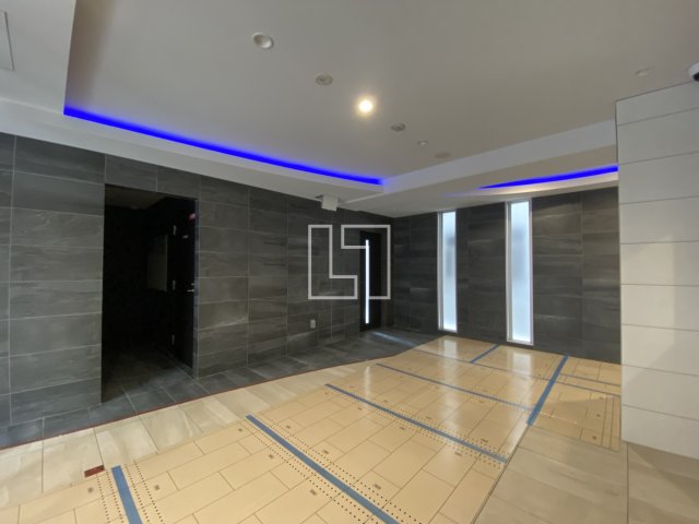 ロビー　セレニテ難波ミラク壱番館　ロビー