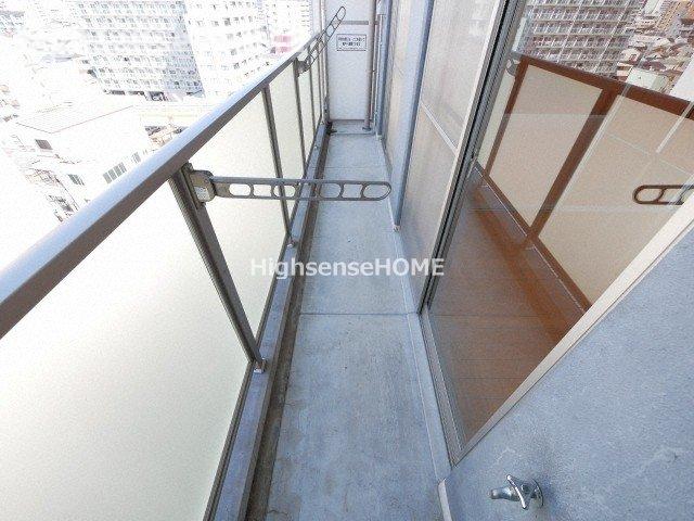 バルコニー　広々としたバルコニーです