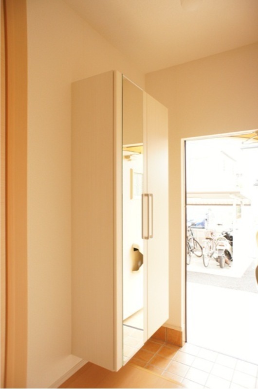 玄関　図面と現状に相違がある場合には現状を優先