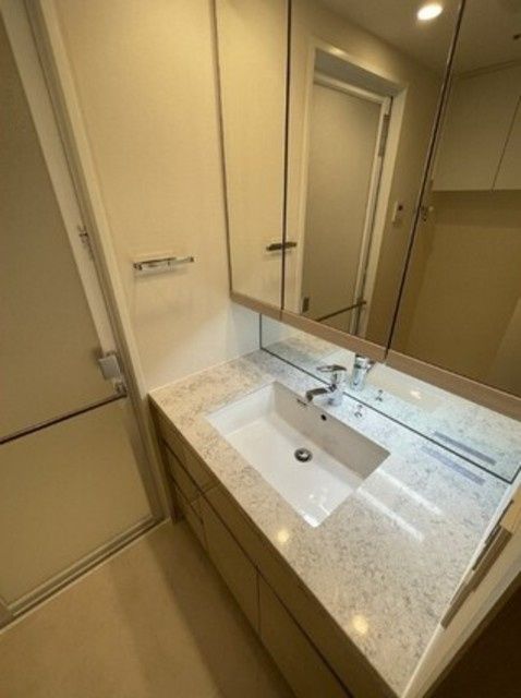 洗面設備　参考写真です