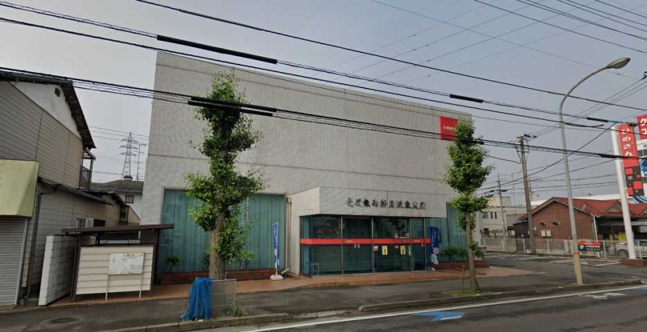 銀行　（株）愛媛銀行／新居浜東支店（銀行）まで267m