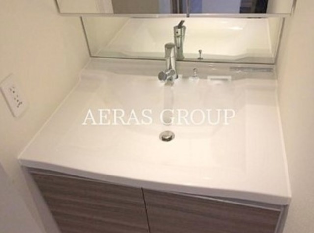 洗面設備　同仕様