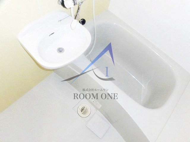 バス・シャワールーム　お風呂です。