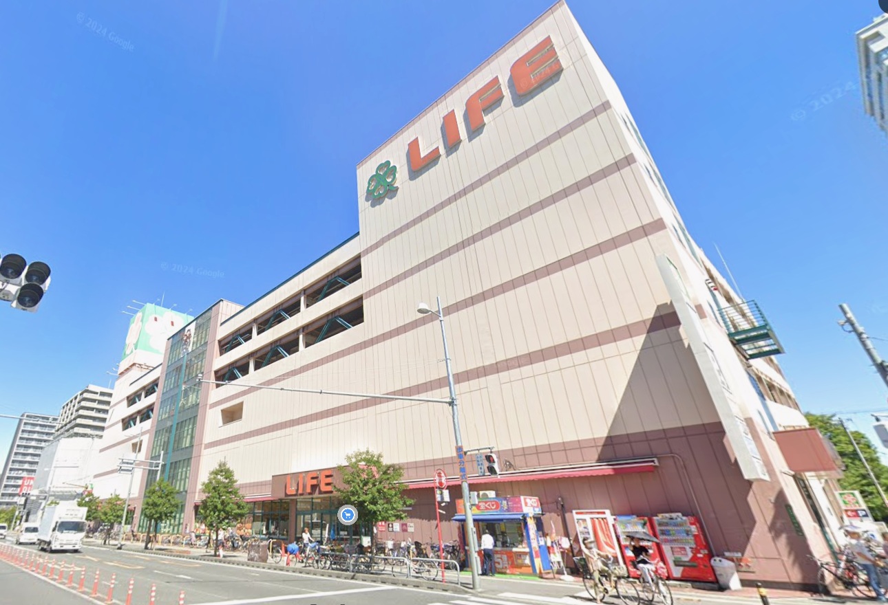 スーパー　ライフ関目店（スーパー）まで398m