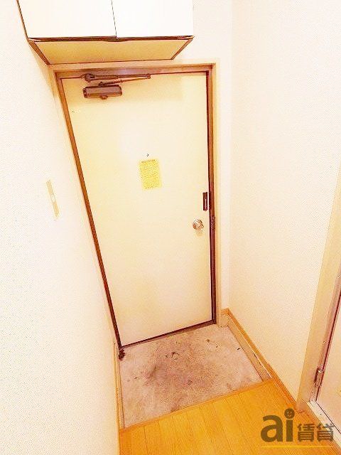 玄関　※同仕様写真です