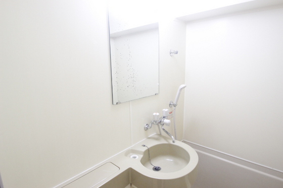 洗面設備　※別部屋の写真です