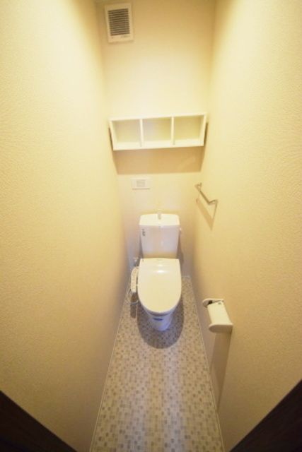 トイレ　★お部屋探しは株式会社タウンハウジング東京まで★