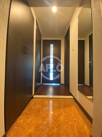 玄関　レオングラン本町橋　玄関