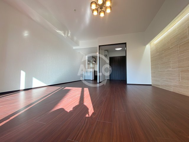 居室・リビング　レオングラン本町橋　リビング