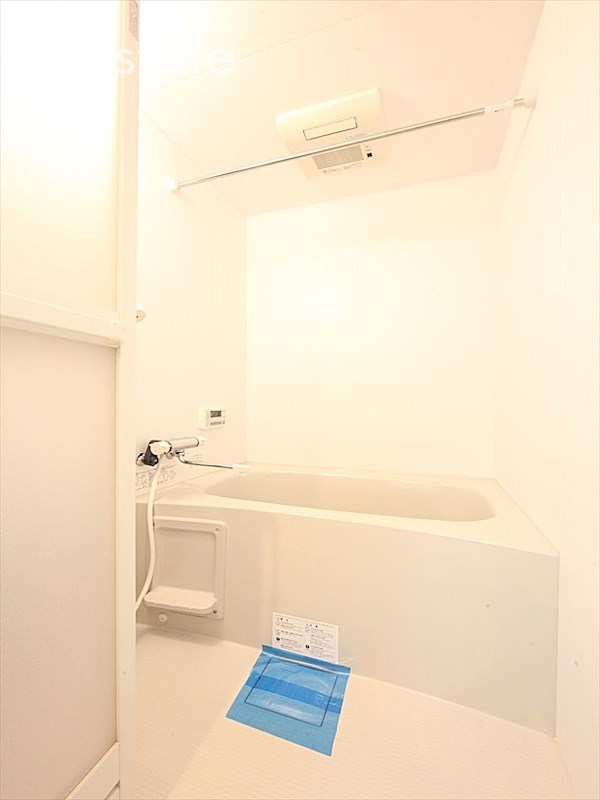 バス・シャワールーム　バスルーム