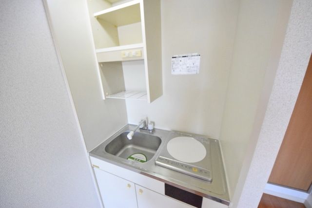 キッチン　※別部屋参考写真です