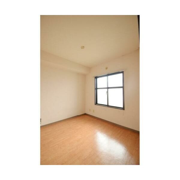 その他部屋・スペース　明るいお部屋です。