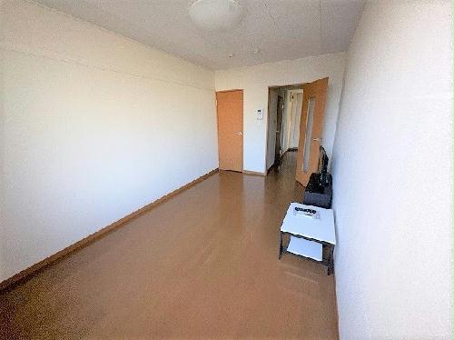 居室・リビング　1階タイプのお部屋です。