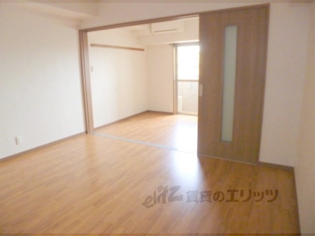 居室・リビング　洋室