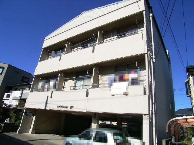 建物外観　現況が相違する場合は現況を優先致します。