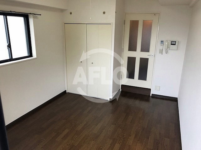 居室・リビング　グランディール阪南町II番館　開放的な室内