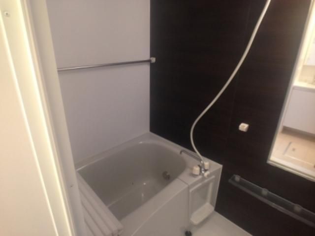 バス・シャワールーム　★追い焚き付きバス★