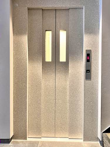 その他設備　エレベーター