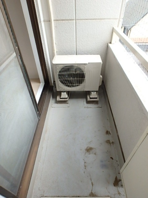 バルコニー　図面と現状に相違がある場合には現状を優先