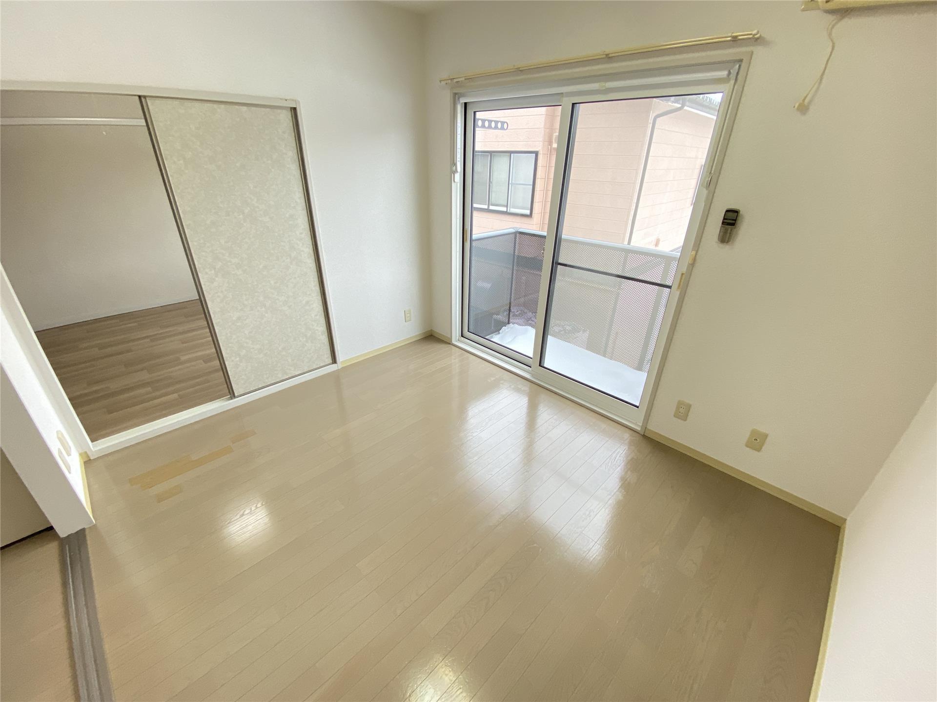 居室・リビング　居室