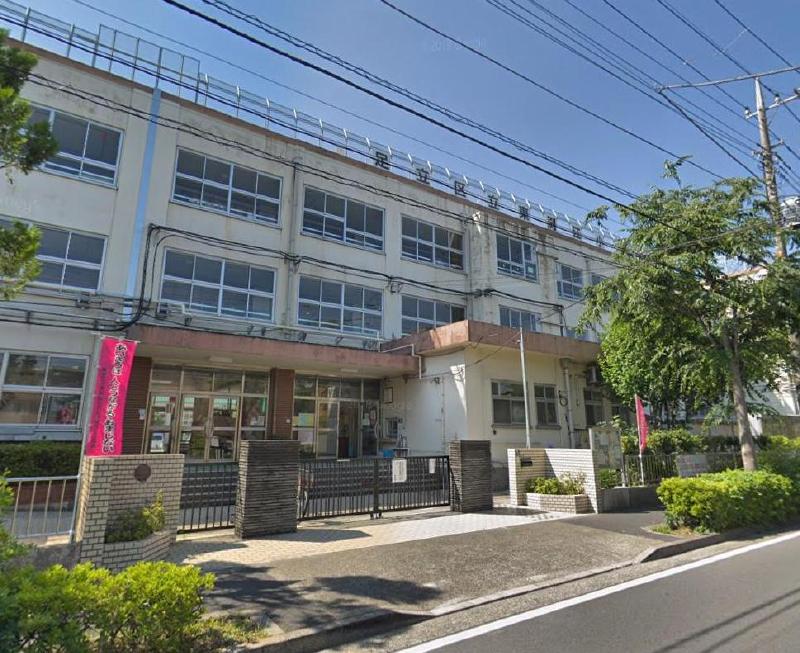 小学校　足立区立東渕江小学校（小学校）まで500m