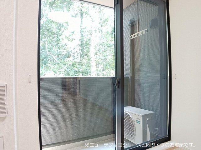 バルコニー　広々としたバルコニーです