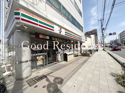 コンビニ　セブン-イレブン 横浜中田駅前店（コンビニ）まで744m