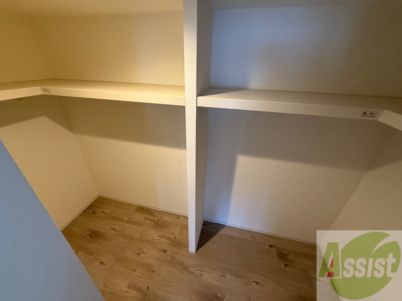 収納　収納もバッチリあるのでお部屋が片付きますよ！