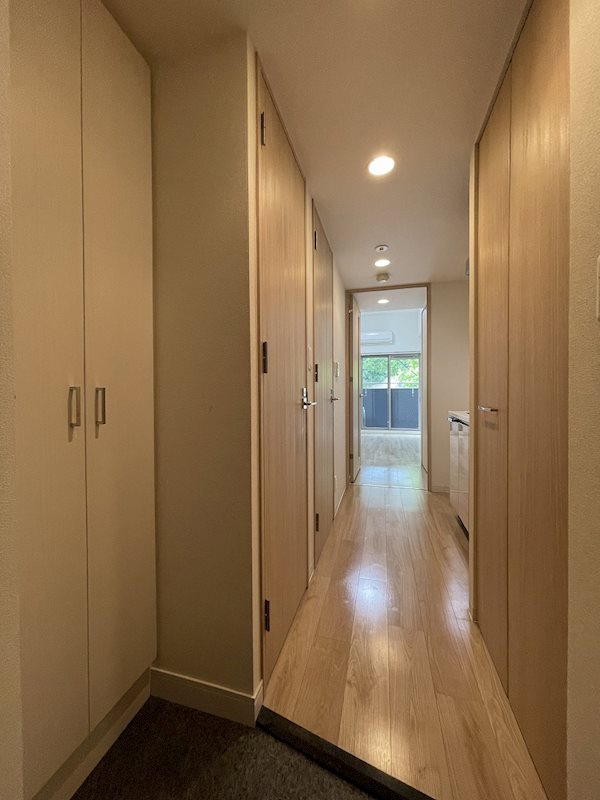 玄関　★見学予約受付中★