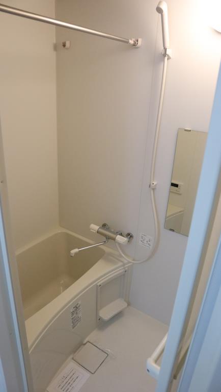 バス・シャワールーム　※別部屋参考写真