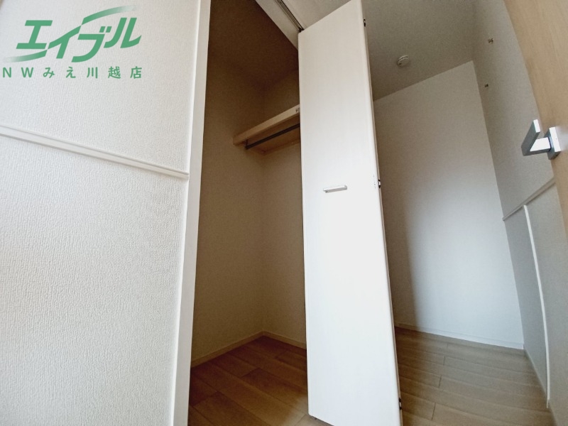 収納　同型別部屋参考写真です