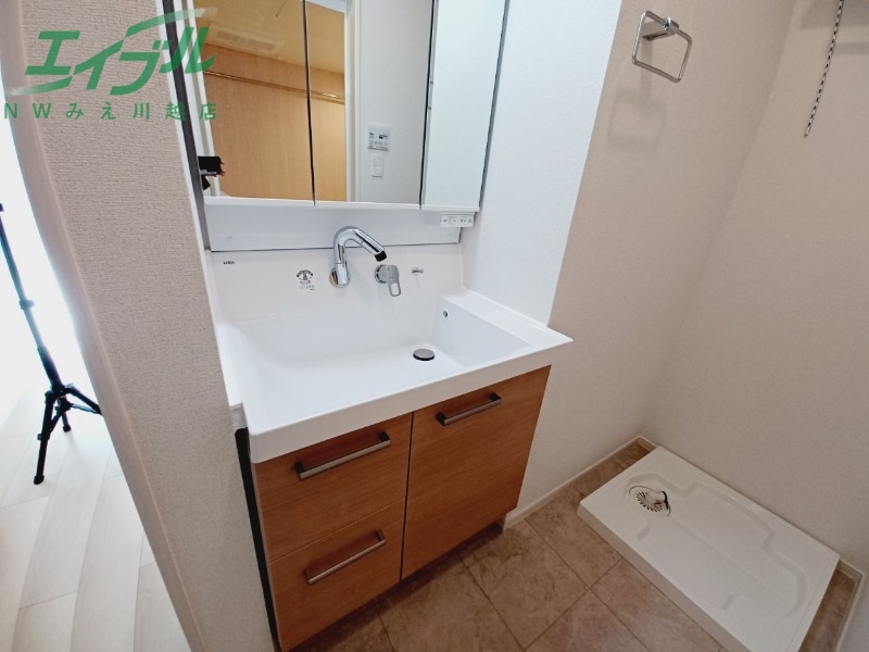 洗面設備　同型別部屋参考写真です