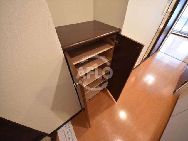 収納　ネット内淡路町　シューズボックス