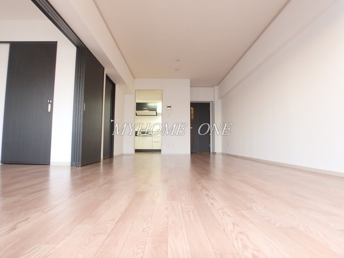 居室・リビング　リビング