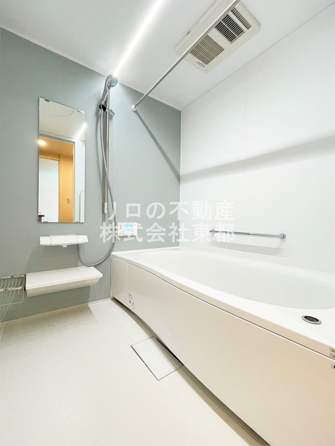 バス・シャワールーム　リファのシャワーヘッド♪肌触りの良いウルトラファインバブル♪