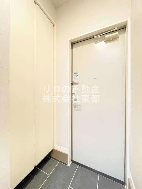 玄関　すっきりシンプルな玄関スペースです！