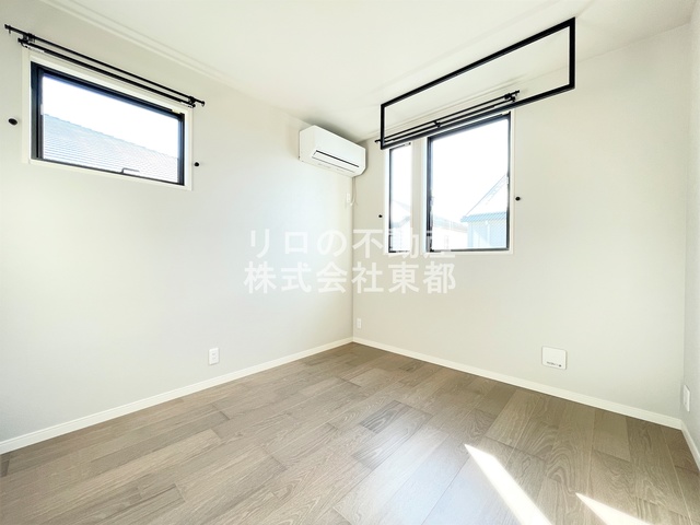 その他部屋・スペース　南向きなので暖かな日差しが入りますね♪