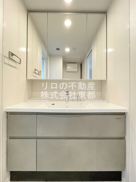 洗面設備　朝の忙しい時間帯にとても便利！