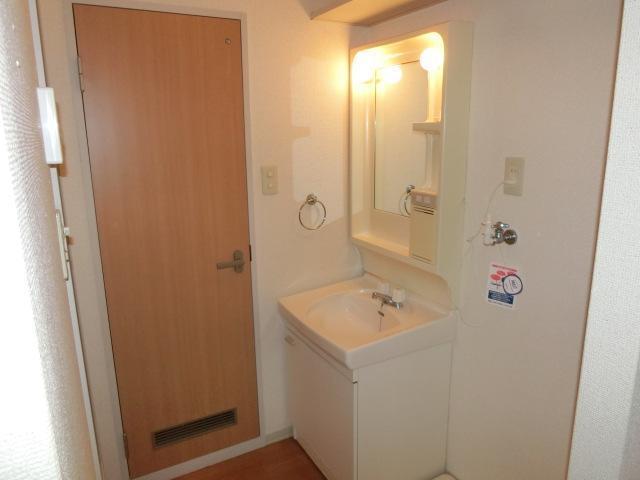 洗面設備　洗面化粧台