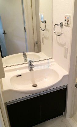 洗面設備　使いやすい独立洗面台☆