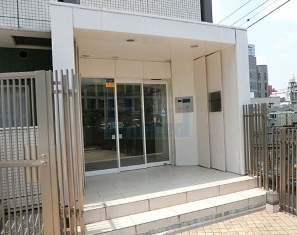 エントランス　きれいなエントランス！