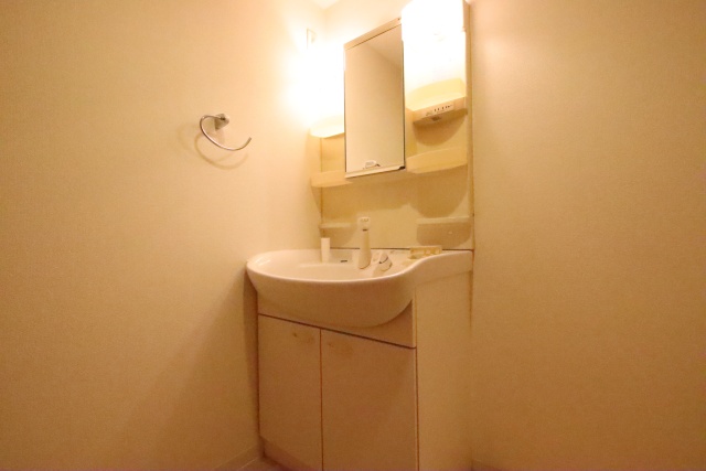 洗面設備　※別室の参考写真の為、現況優先です。