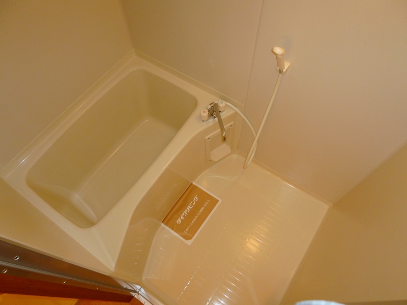 バス・シャワールーム　シンプルで機能的なユニットバスです！