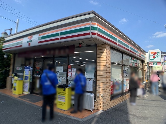 コンビニ　セブンイレブン（コンビニ）まで1710m