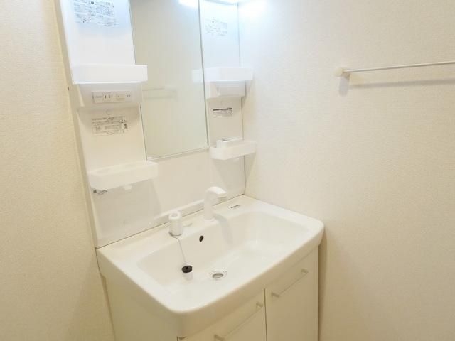 洗面設備　★忙しい朝にうれしい独立洗面台です★