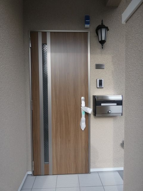 エントランス　お洒落な玄関風景です