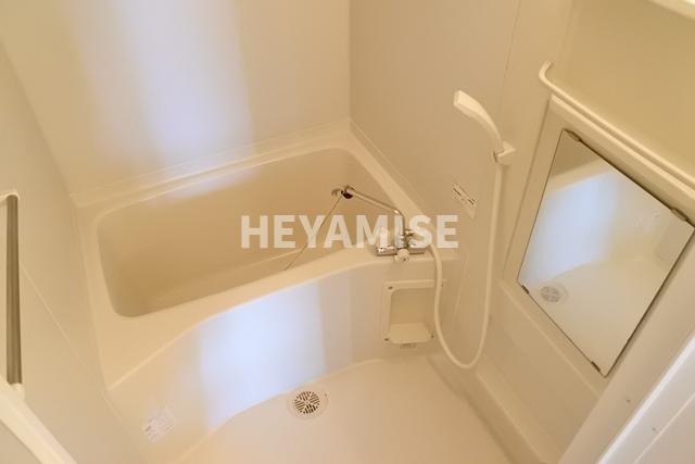 バス・シャワールーム　※同物件反転タイプの写真でございます※現況を優先します※