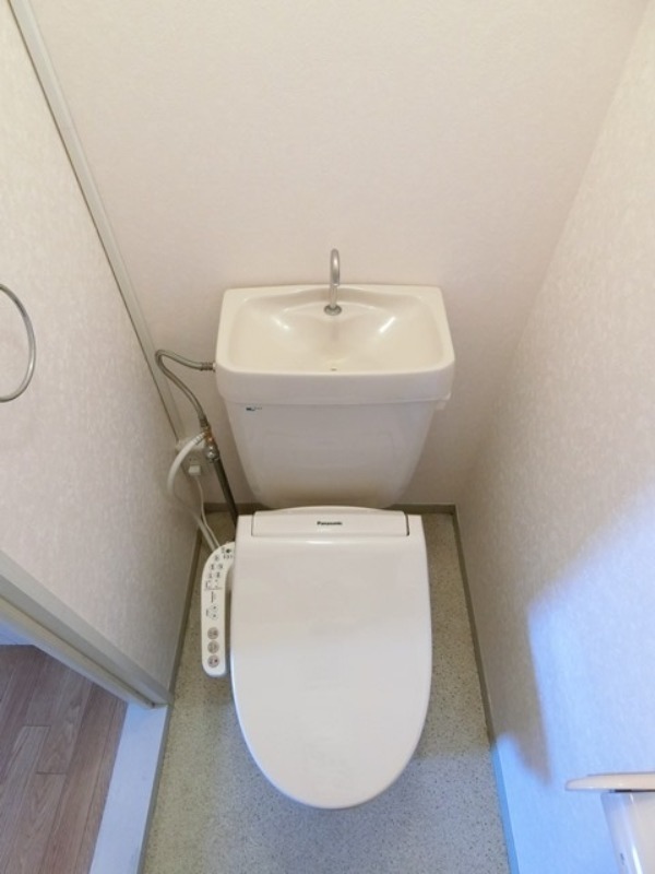 トイレ　図面と現状に相違がある場合には現状を優先