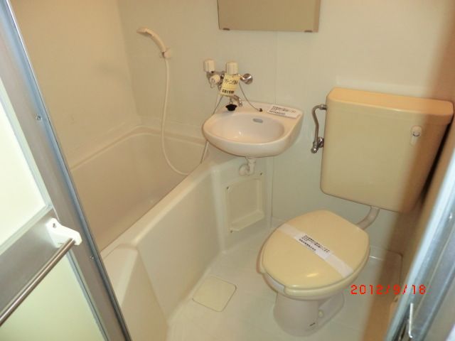 バス・シャワールーム