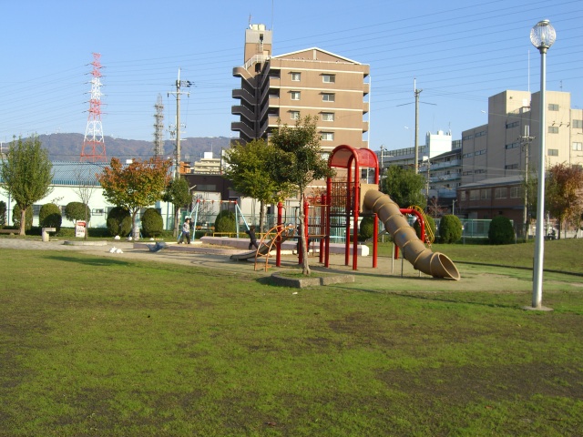 公園　角田公園（公園）まで100m